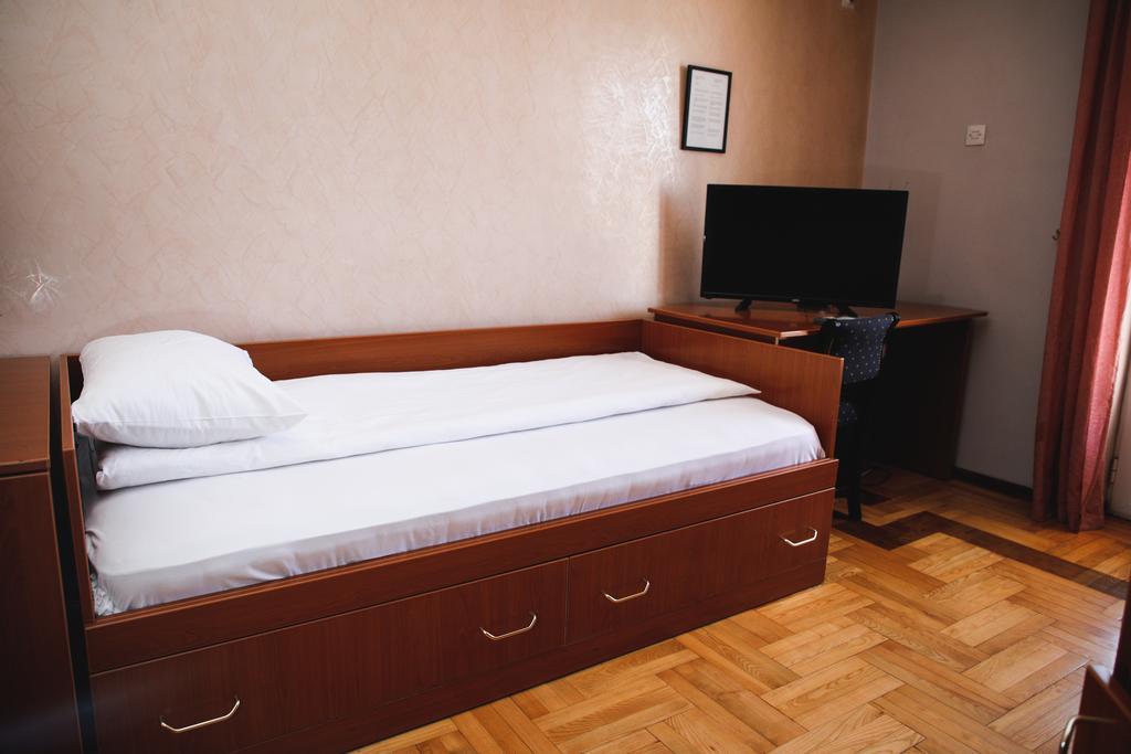 Hotel Bojatours Podgorica Exterior photo