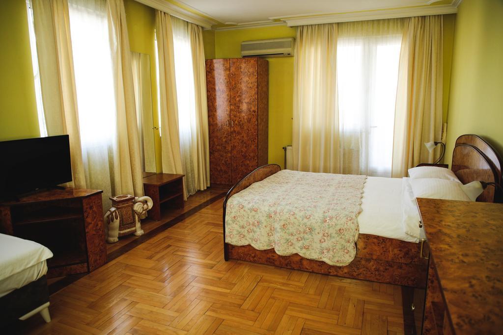Hotel Bojatours Podgorica Exterior photo